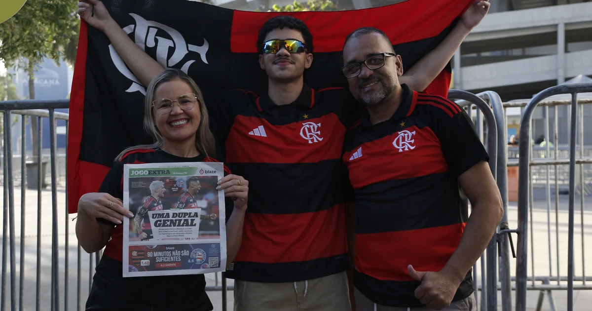 Ilustração editorial do Maracanã lotado, torcida de Flamengo e Bahia, placar 20x20, clima de decisão pelo Brasileiro